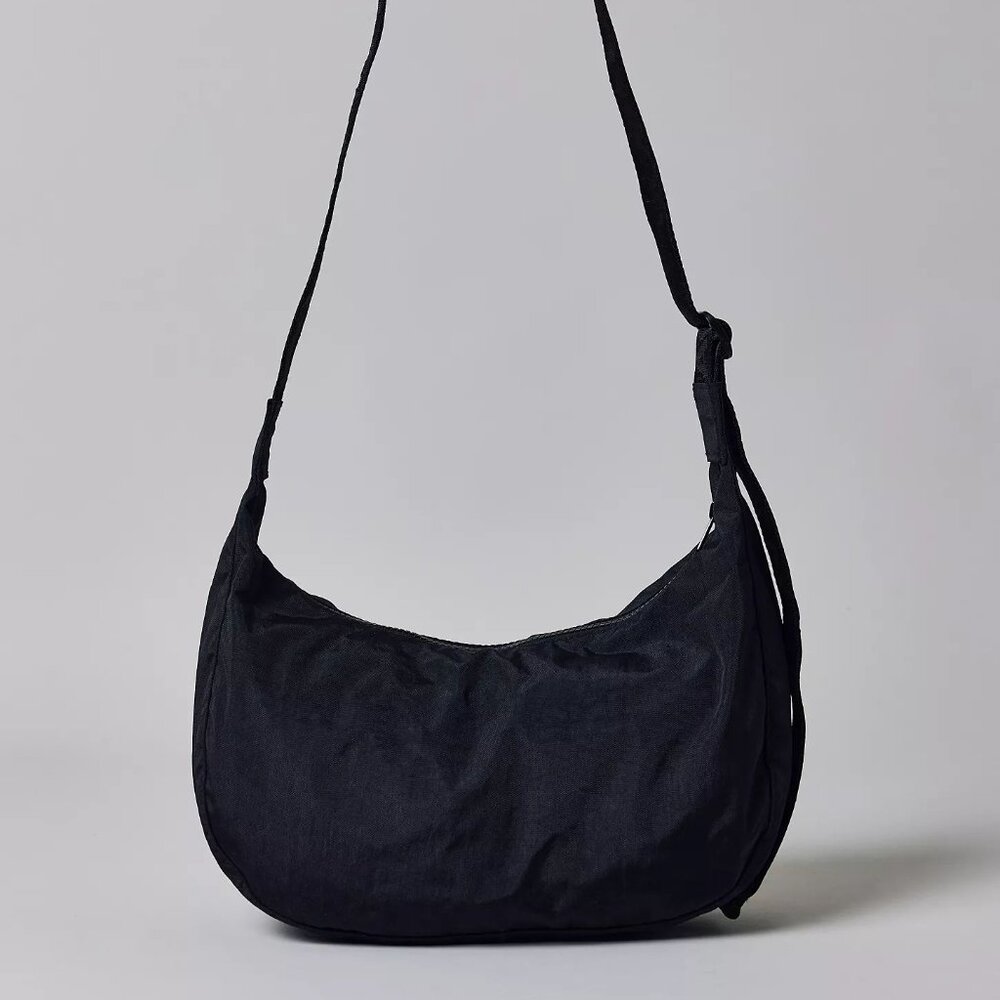Baggu x Peanuts - Medium Crescent Bag - Embroidered Joe Cool - Picture 6 of 6